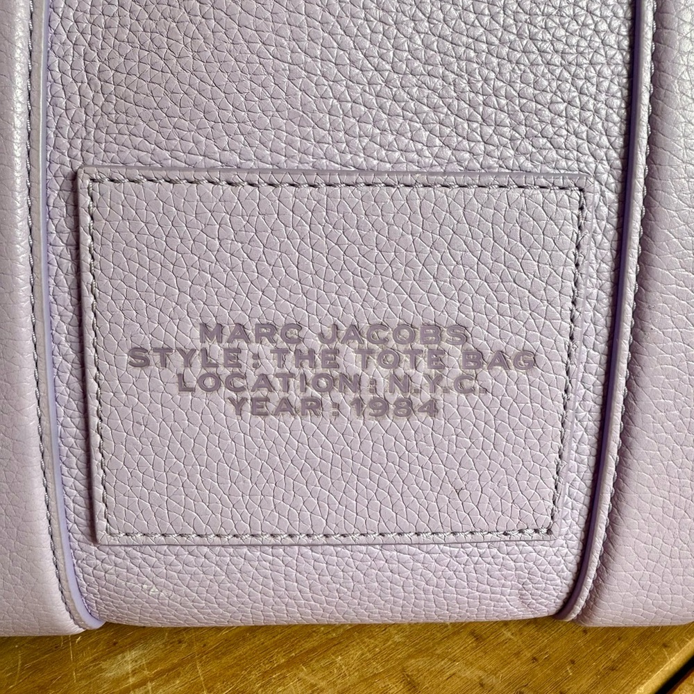 Marc Jacobs Medium Purple/Lavender Leather Tote Bag - Picture 8 of 16